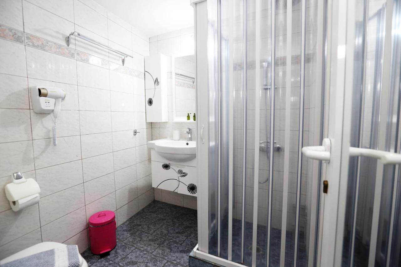 Ipelhome - Athens Heart Apartments ภายนอก รูปภาพ