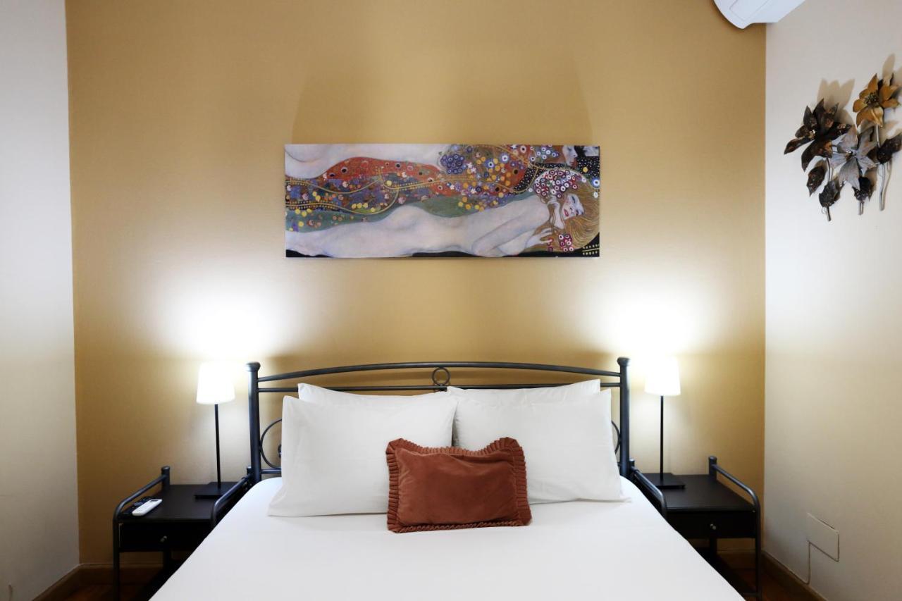 Ipelhome - Athens Heart Apartments ภายนอก รูปภาพ